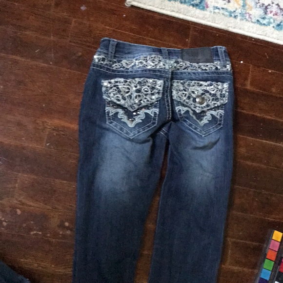 Jeans - Picture 8 of 8